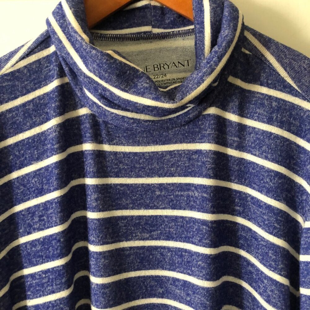 Women's Plus Size Lane Bryant Hacci Swing Turtleneck Long Sleeve Blue 22/24 - Picture 5 of 10